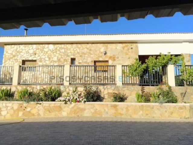 Casa en venta en la Ribera Alta, Valencia