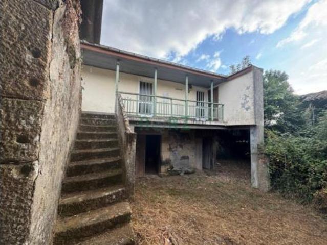 Casa en venta en A Bola, Ourense