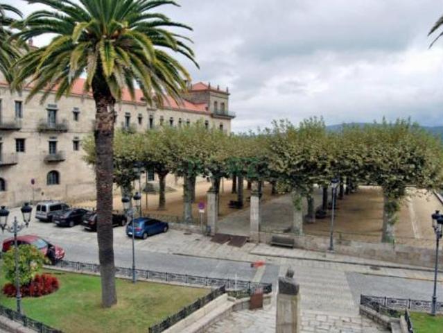 Casa en venta en Celanova, As Lobeiras