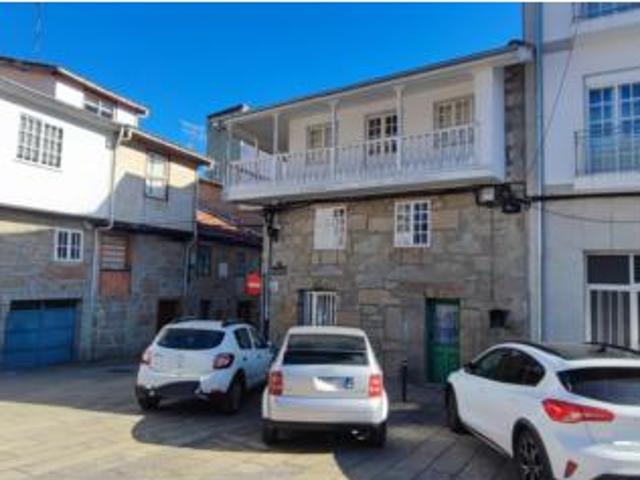Casa en venta en A Bola, Ourense
