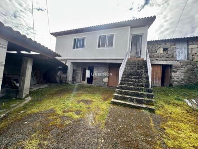 Casa en venta en A Bola, Ourense