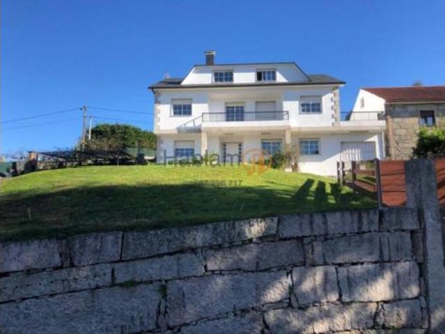 Casa en venta en Pontevedra, O Río Tenorio