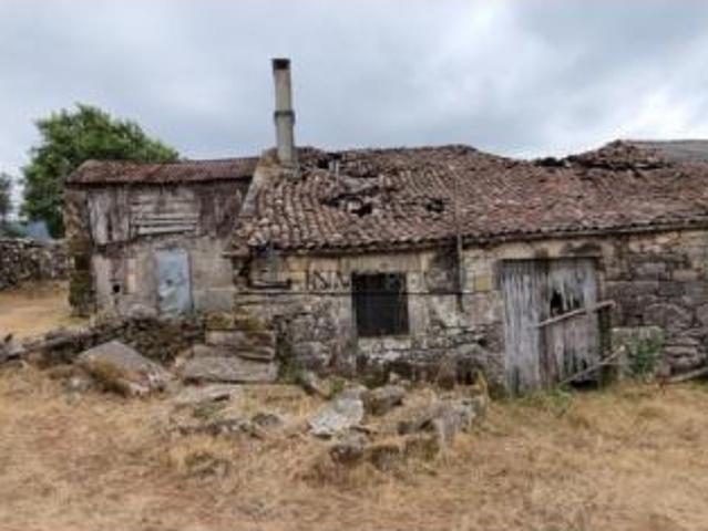 Casa en venta en Cerdedo Cotobade, Pontevedra