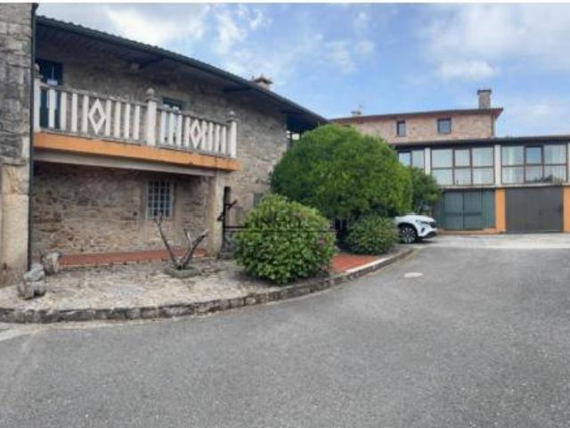Casa en venta en Cerdedo Cotobade, Pontevedra