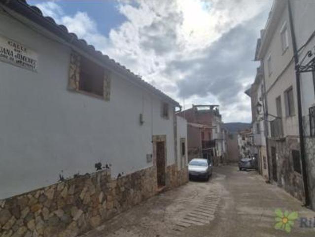 Casa en venta en Cervera Del Río Alhama, La Rioja