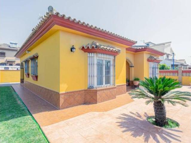Casa en venta en Chiclana De La Frontera, Los Gallos-Cerromolino