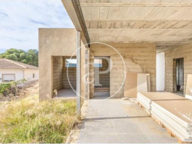Casa en venta en Urbanización El Bosque, La Hoya de Buñol