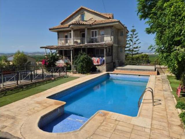 Casa en venta en Urbanización Cumbres de Calicanto, La Hoya de Buñol