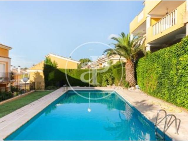 Casa en venta en Urbanización El Bosque, La Hoya de Buñol