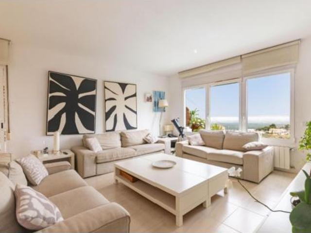 Casa en venta en La Hoya de Buñol, Valencia