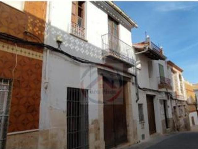 Casa en venta en Chiva
