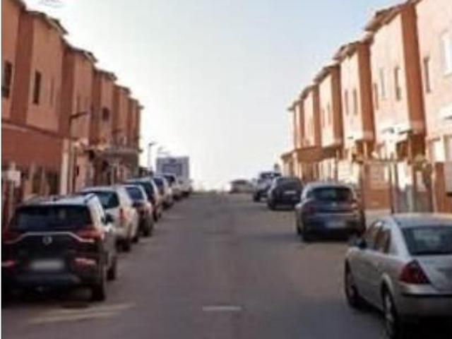 Casa en venta en Chozas De Canales, Castilla-La Mancha