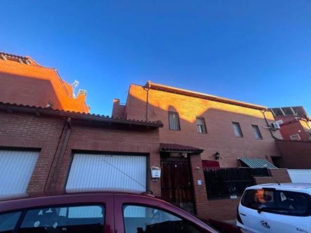 Casa en venta en Chozas De Canales, Castilla-La Mancha