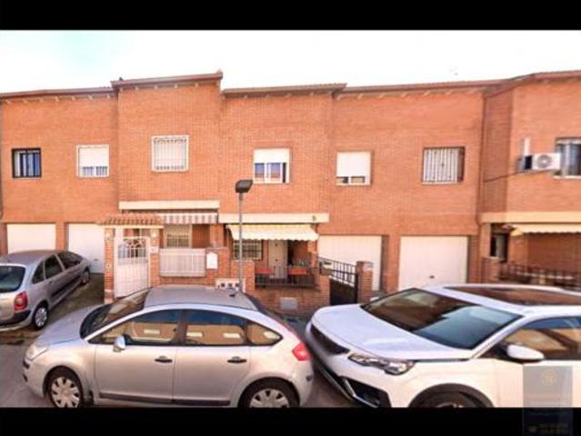 Casa en venta en Chozas De Canales, Castilla-La Mancha