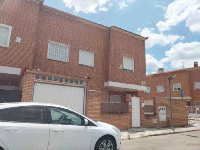 Casa en venta en Chozas De Canales, Castilla-La Mancha