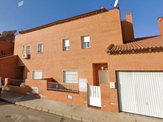 Casa en venta en Chozas De Canales, Castilla-La Mancha