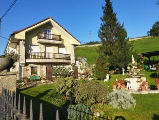 Casa en venta en Rivero, San Felices De Buelna