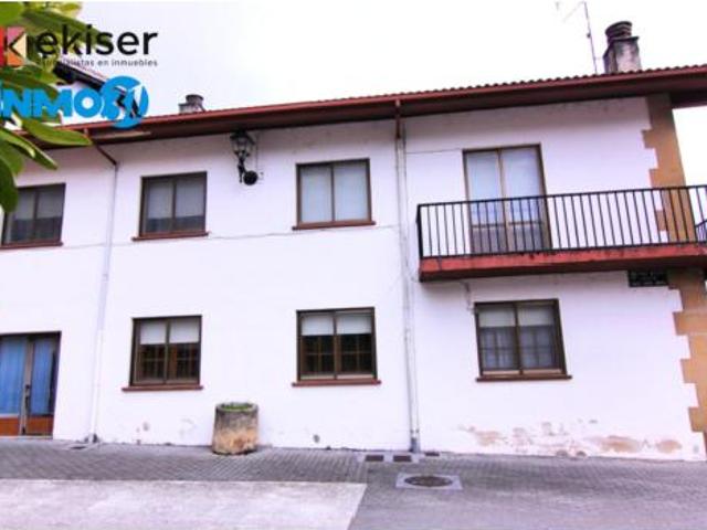 Casa en venta en Sakana, Navarra