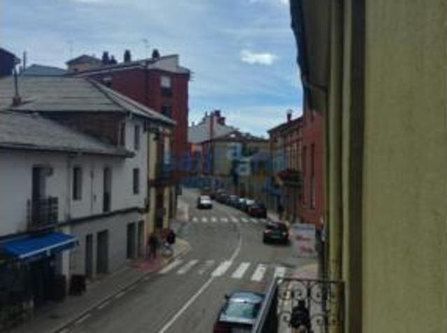 Casa en venta en Cistierna