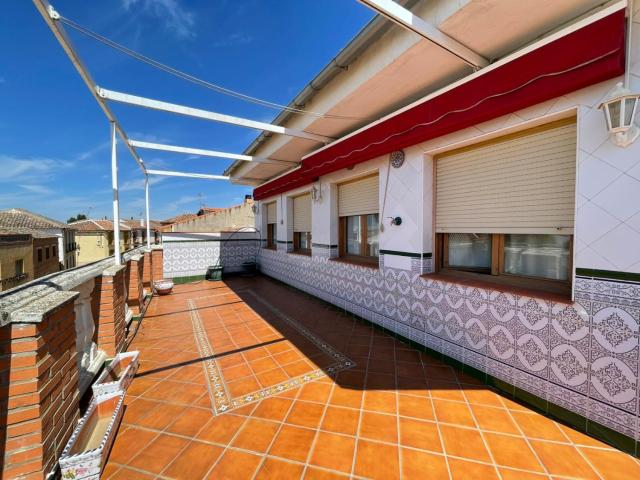Casa en venta en Los Ángeles, Ciudad Real