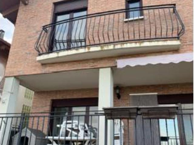 Casa en venta en Clavijo, La Rioja