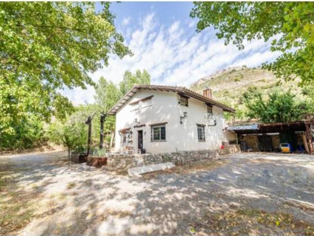 Casa en venta en Cogollos De La Vega, Granada