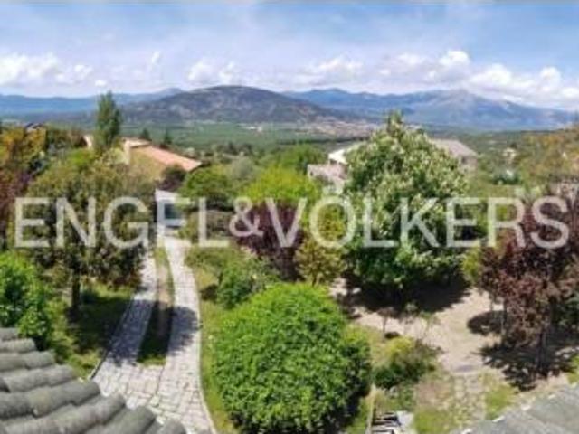 Casa en venta en Dominio de Fontenebro, Collado