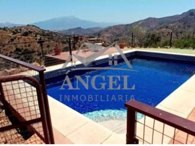 Casa en venta en Colmenar