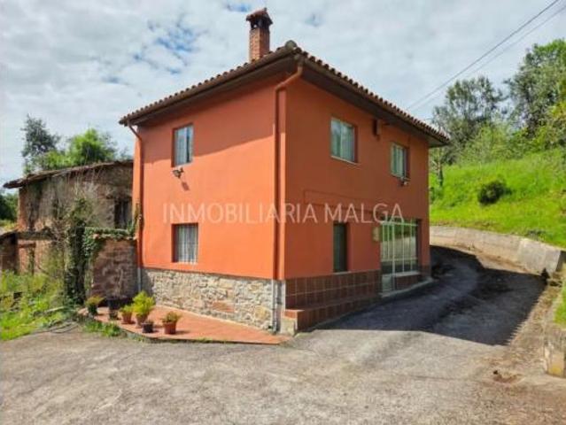 Casa en venta en Colunga, Asturias