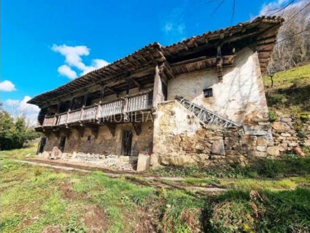 Casa en venta en Colunga, Asturias