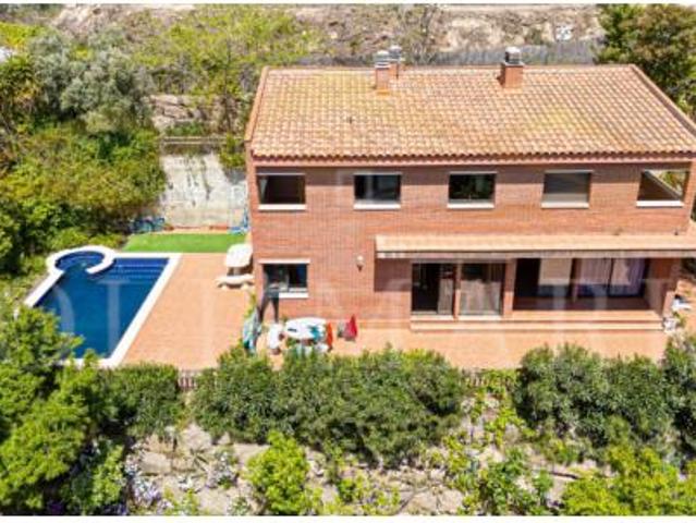 Casa en venta en les Cases Pairals, Corbera de Llobregat