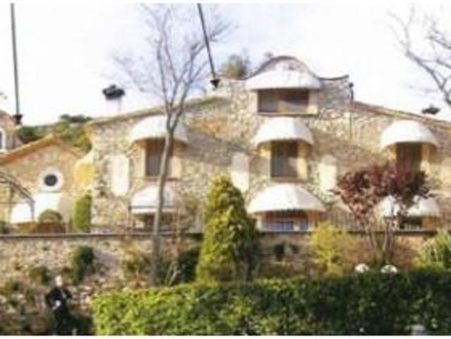 Casa en venta en Gelida