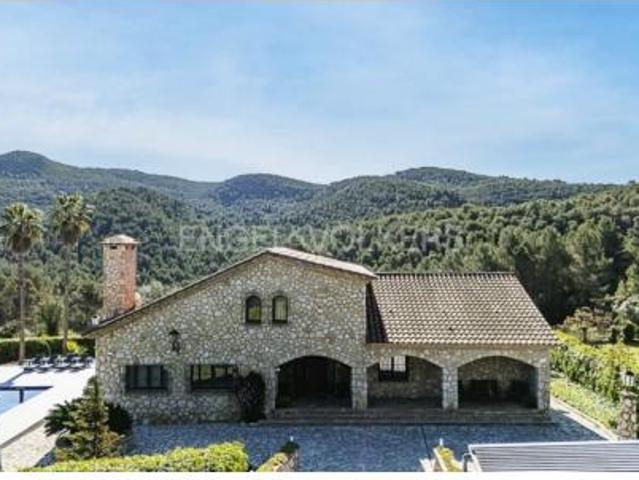 Casa en venta en Corbera De Llobregat