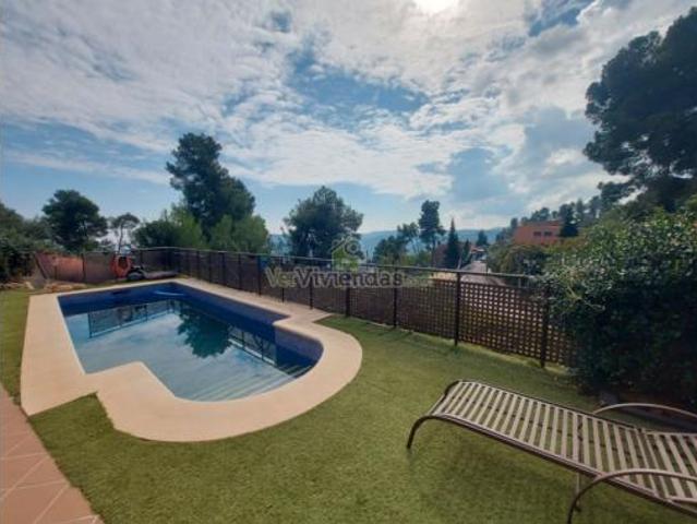 Casa en venta en la Creu de l'Aragall, Baix Llobregat