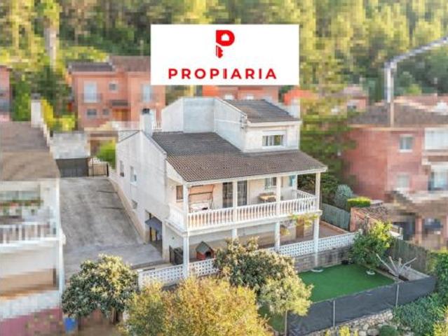 Casa en venta en Corbera De Llobregat, Barcelona