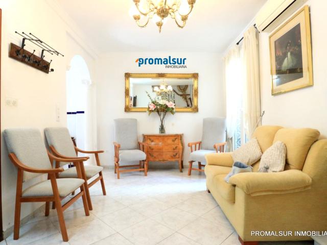 Casa en venta en Barrio de la Isla, Puente Genil