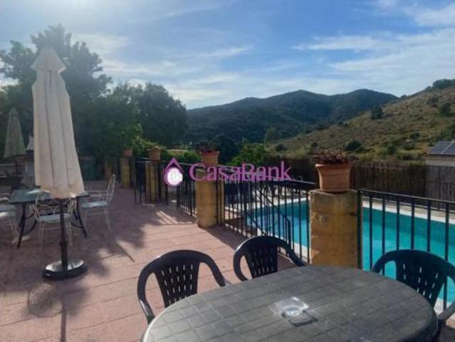 Casa en venta en Alcolea, Córdoba