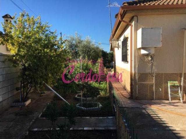 Casa en venta en Alcolea, Córdoba