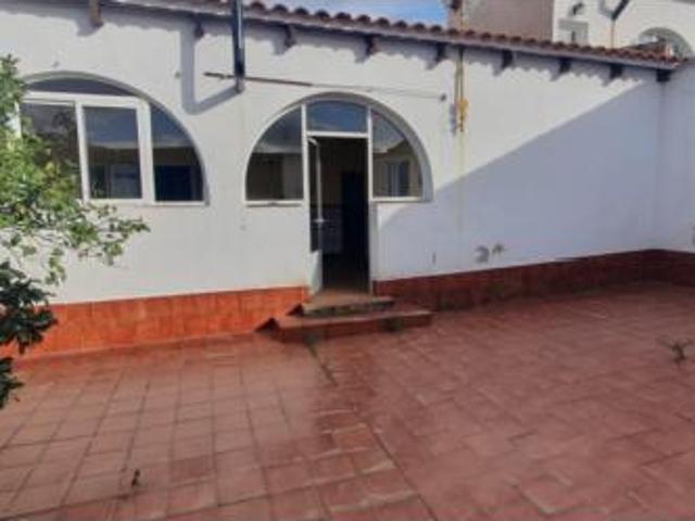 Casa en venta en Corte De Peleas, Badajoz