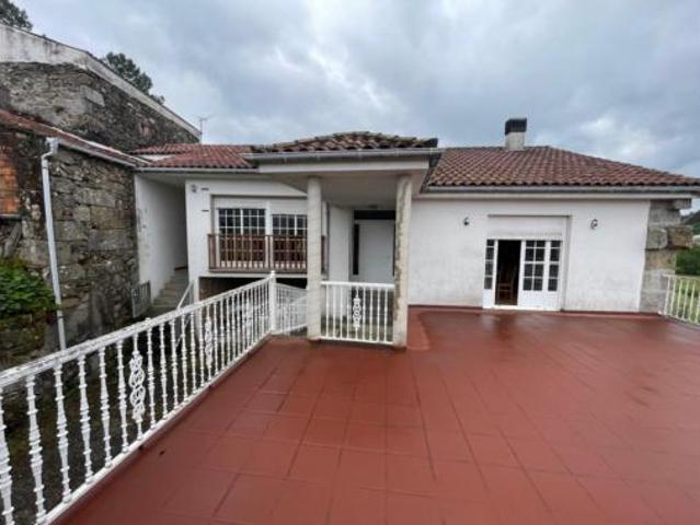 Casa en venta en O Ribeiro, Galicia