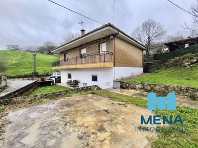 Casa en venta en Corvera De Toranzo, Cantabria