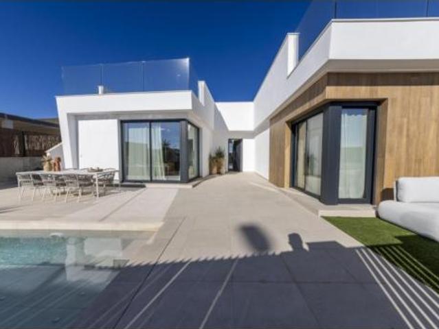 Casa en venta en Corvera De Toranzo, Cantabria