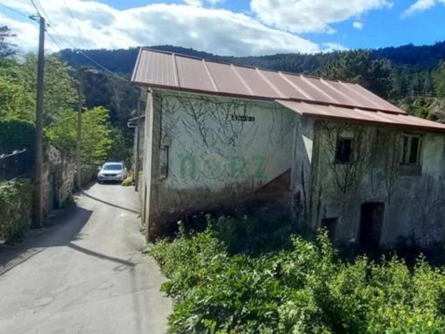 Casa en venta en Crecente, Currás