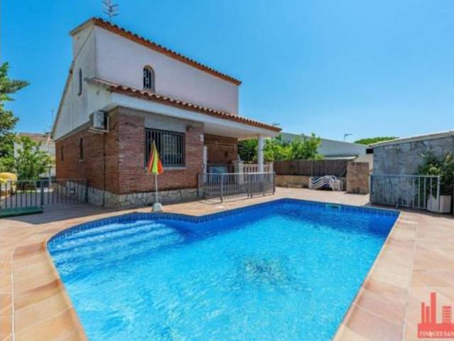 Casa en venta en Baix Penedès, Catalunya