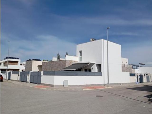 Casa en venta en el Baix Segura / La Vega Baja, Valencia