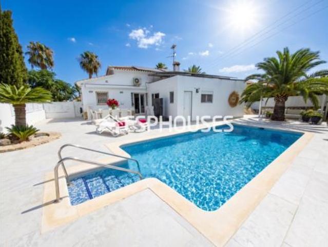 Casa en venta en les Marines, la Marina Alta