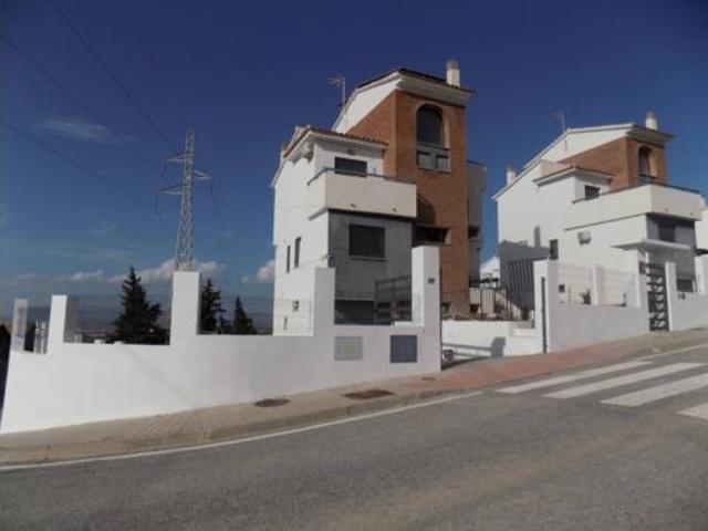 Casa en venta en Comarca de la Vega de Granada, Andalucía