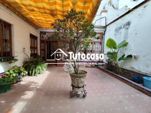 Casa en venta en Dos Hermanas, Andalucía