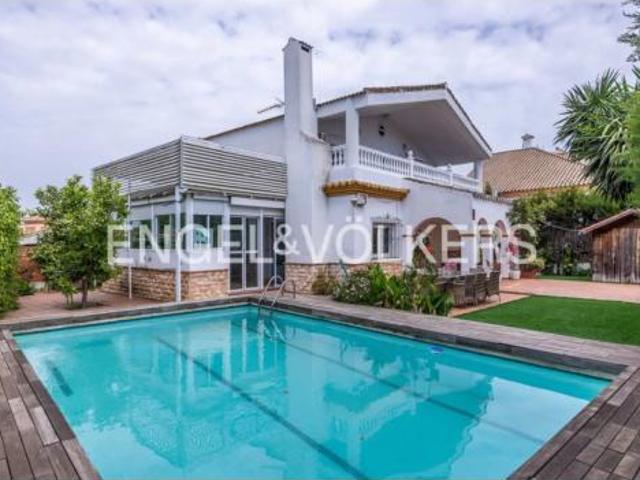 Casa en venta en La Serrezuela, Dos Hermanas