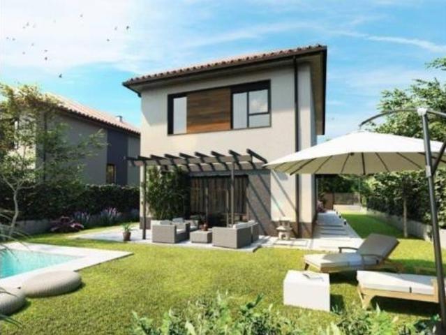 Casa en venta en Doñinos De Salamanca